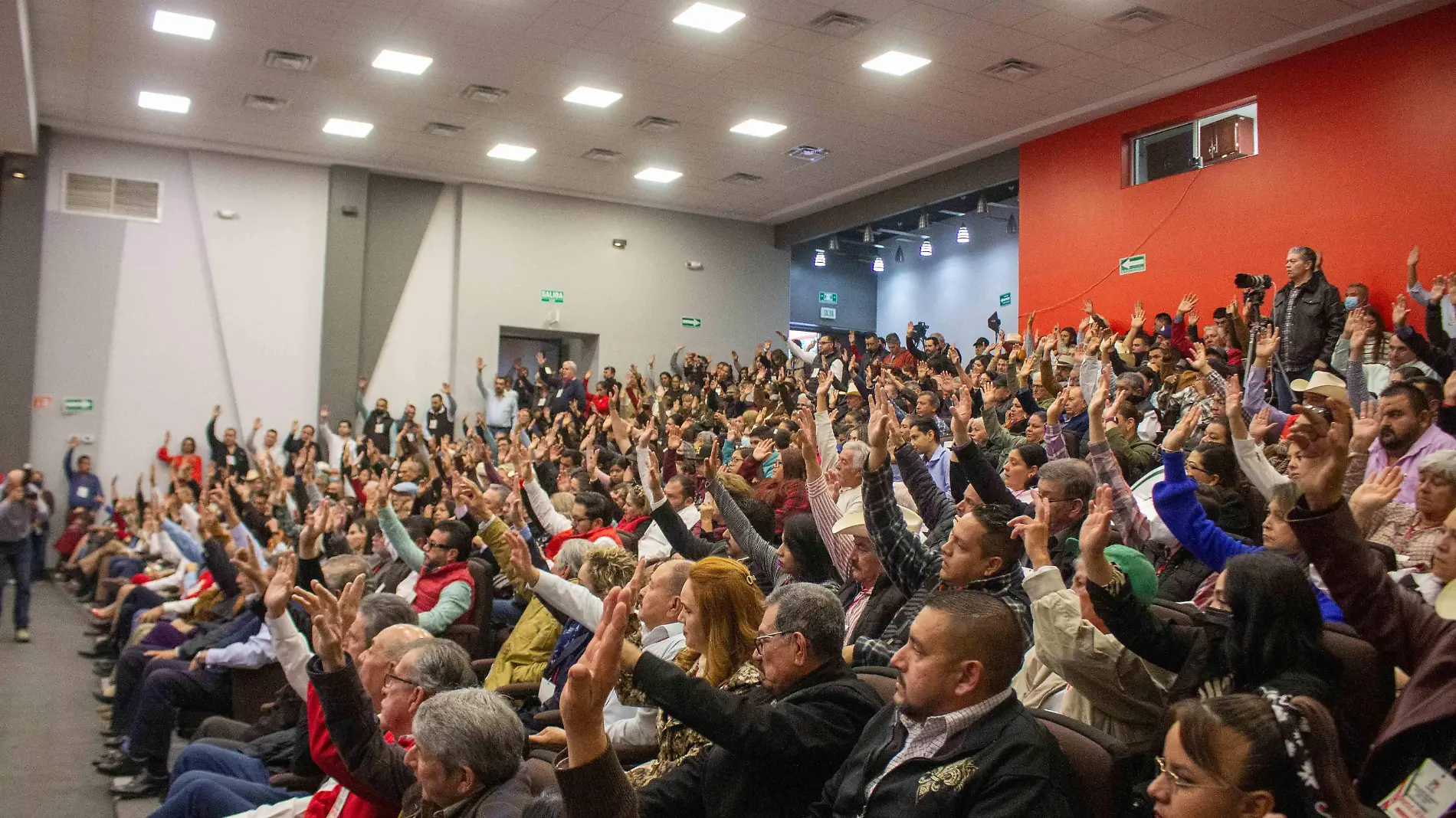 El partido tricolor busca cerrar filas para las próximas elecciones